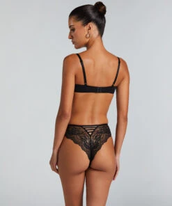 Hunkemöller Slip Brésilien Belle- Noir -Hunkemoller Boutique 191797 4