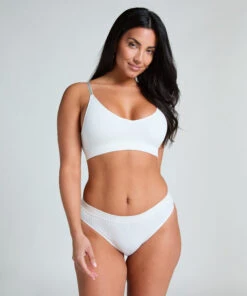 Hunkemöller String échancré Dianne- Blanc