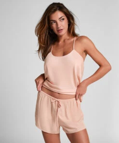 Hunkemöller Satin Shorts Ayla- Rose 7 Hunkemöller Satin Shorts Ayla- Rose -Hunkemoller Boutique 302765 4